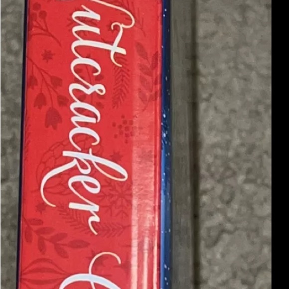 CROCHET NUTCRACKER CHARACTERS CROCHET KIT CHRISTMAS BRAND NEW SEALED - Picture 5 of 16